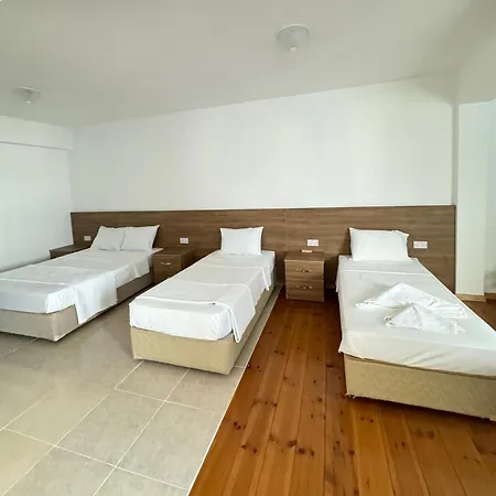 The Horse Farm Apartahotel 3*