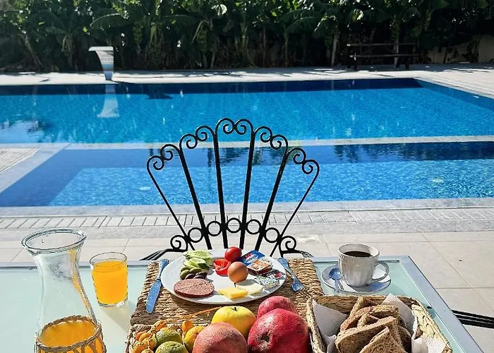 The Horse Farm Apart Otel 3*